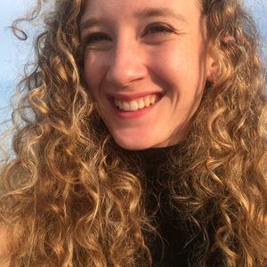 Meet your Posher, Maria